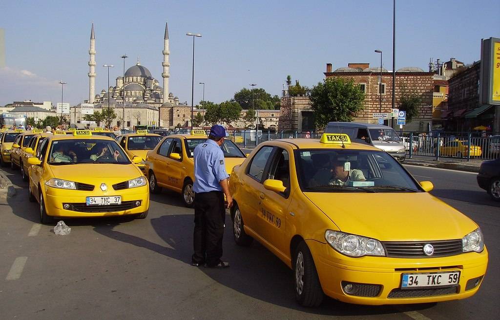 Taksilerin neden sarı olduğunu biliyor musunuz? Tesadüf değilmiş çok ince düşünülmüş 7